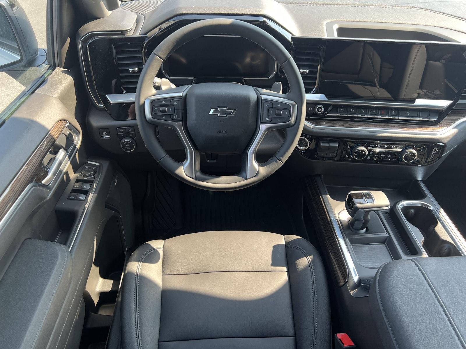 New 2026 Summit White Chevrolet LT Trail Boss image 33