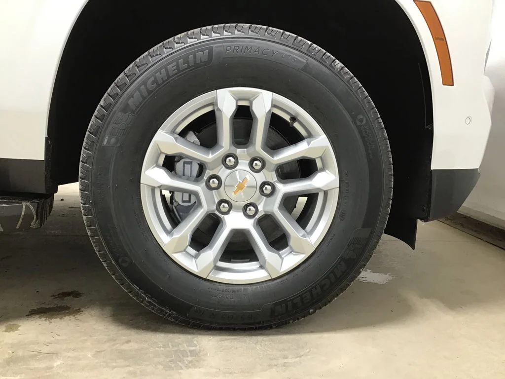 2026 Chevrolet Tahoe LS - Photo 35