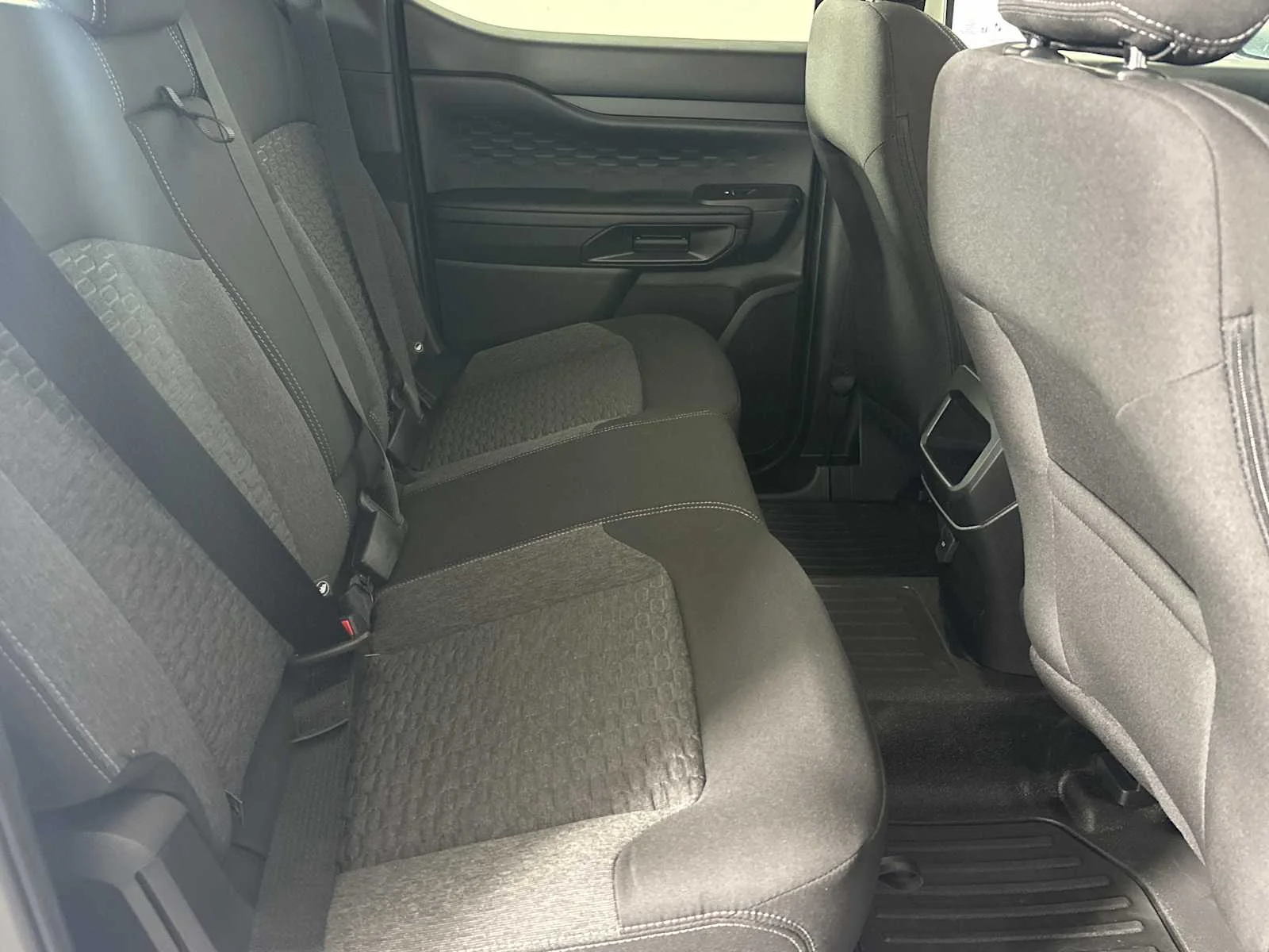 New 2025 Oxford White Ford XL image 20