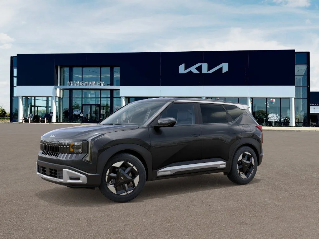 New 2027 Interstellar Gray Kia S image 3