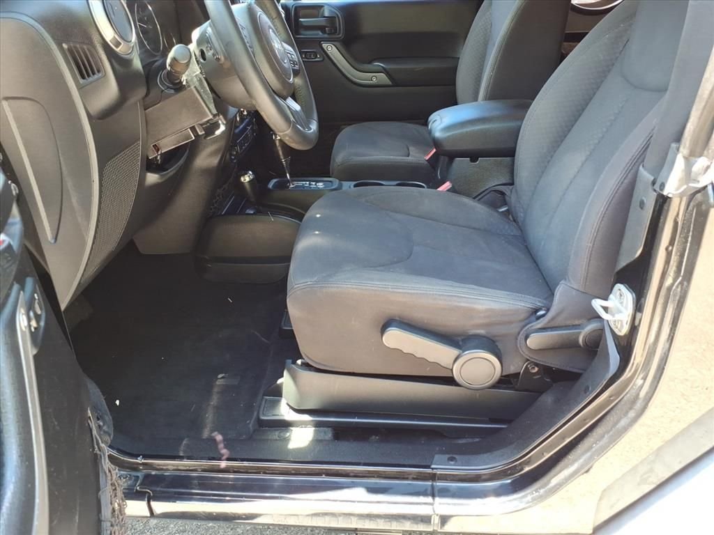 Used 2013 Black Jeep Sport image 12