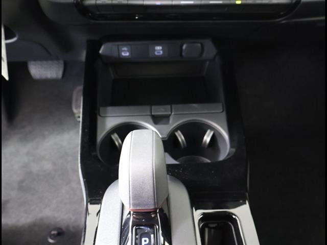 2026 Toyota Prius Plug-in Hybrid XSE Premium - Photo 14