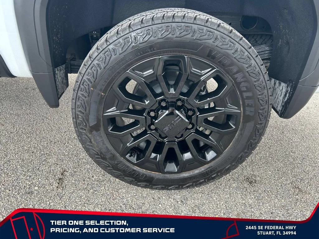 New 2026 Glacier White Tricoat GMC Denali image 9