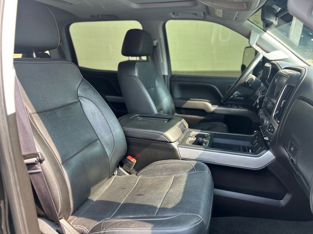 Used 2017 Black Chevrolet LTZ image 12