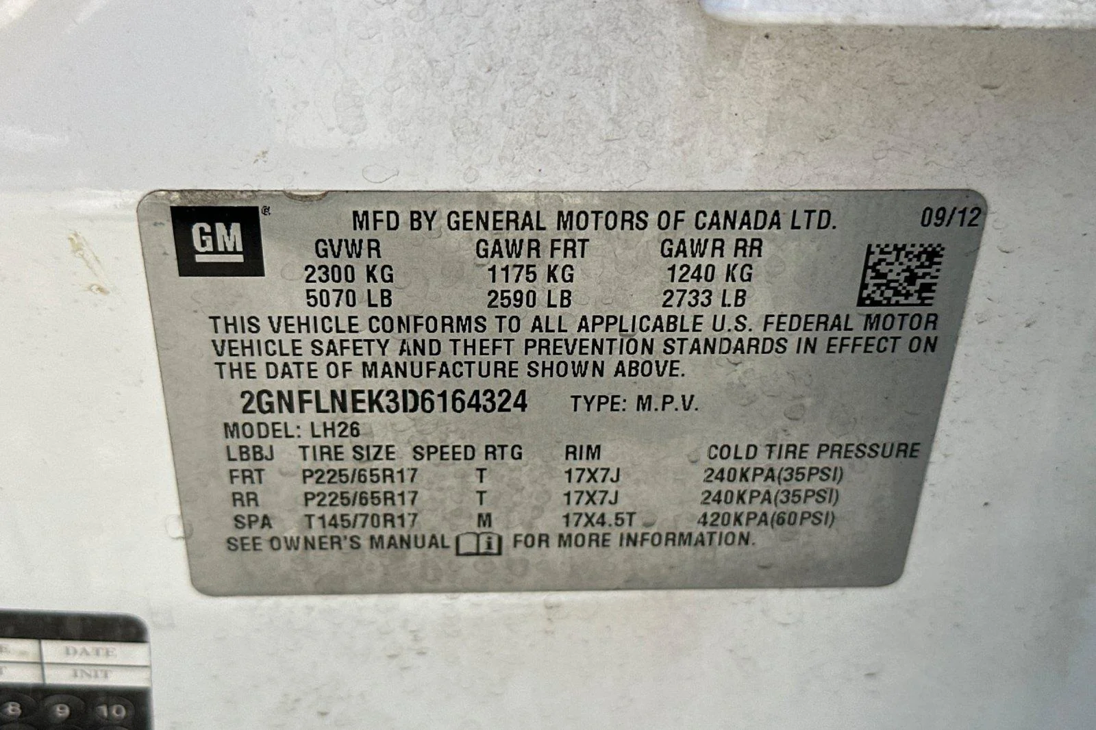 Used 2013 Summit White Chevrolet LT image 28