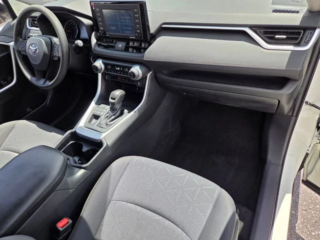 Used 2021 White Toyota XLE image 15