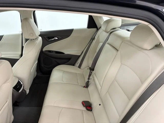 Used 2022 Gray Chevrolet LT image 18