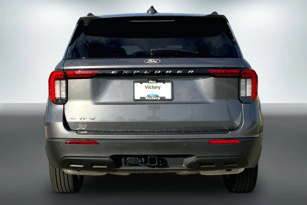 New 2027 Gray Ford Active image 4