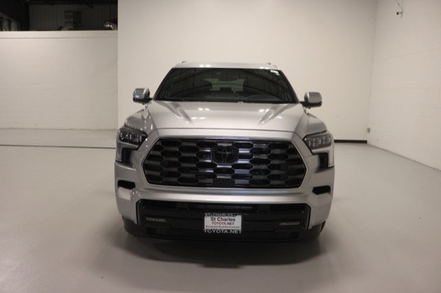 New 2026 Celestial Silver Metallic Toyota  Platinum image 2