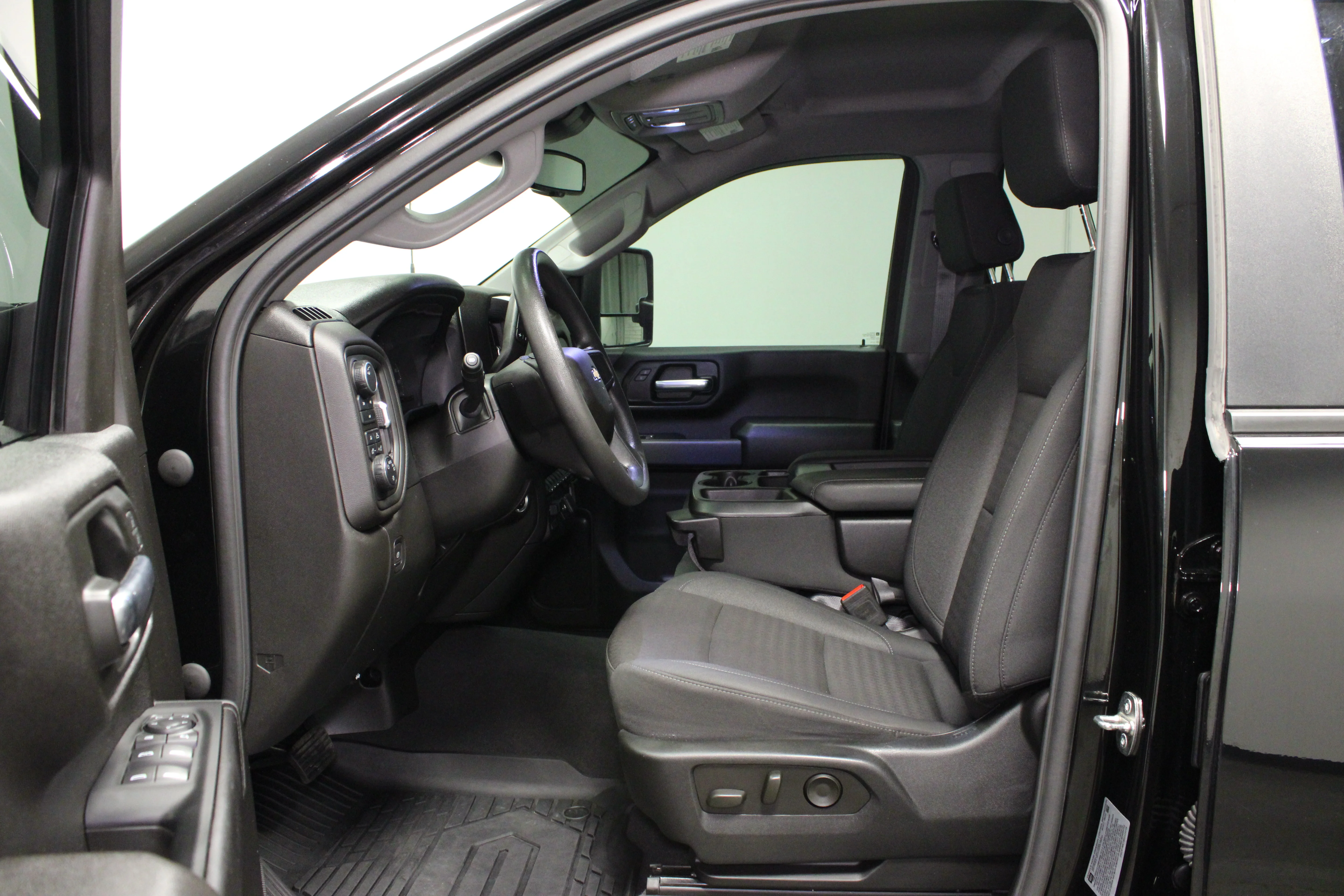 Used 2024 Black Chevrolet Custom image 18