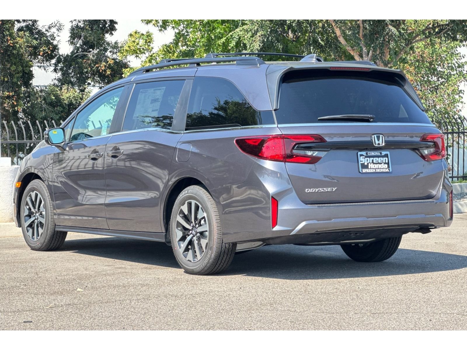 Used 2026 Modern Steel Metallic Honda EX-L image 6