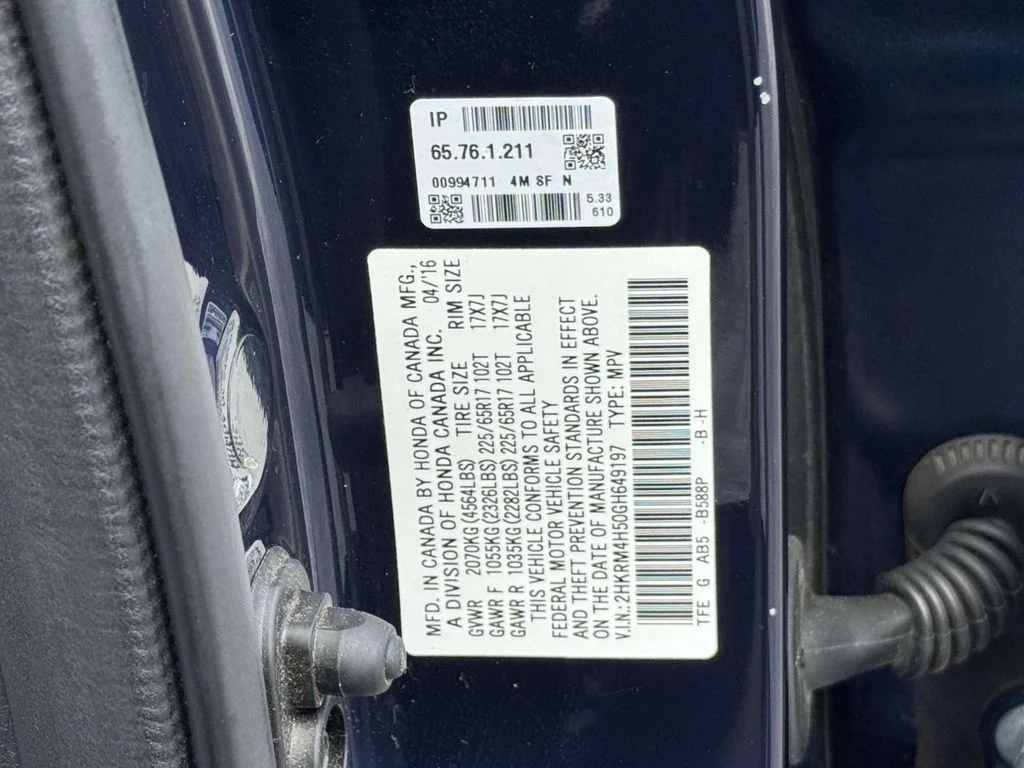 Used 2016  Honda EX image 32