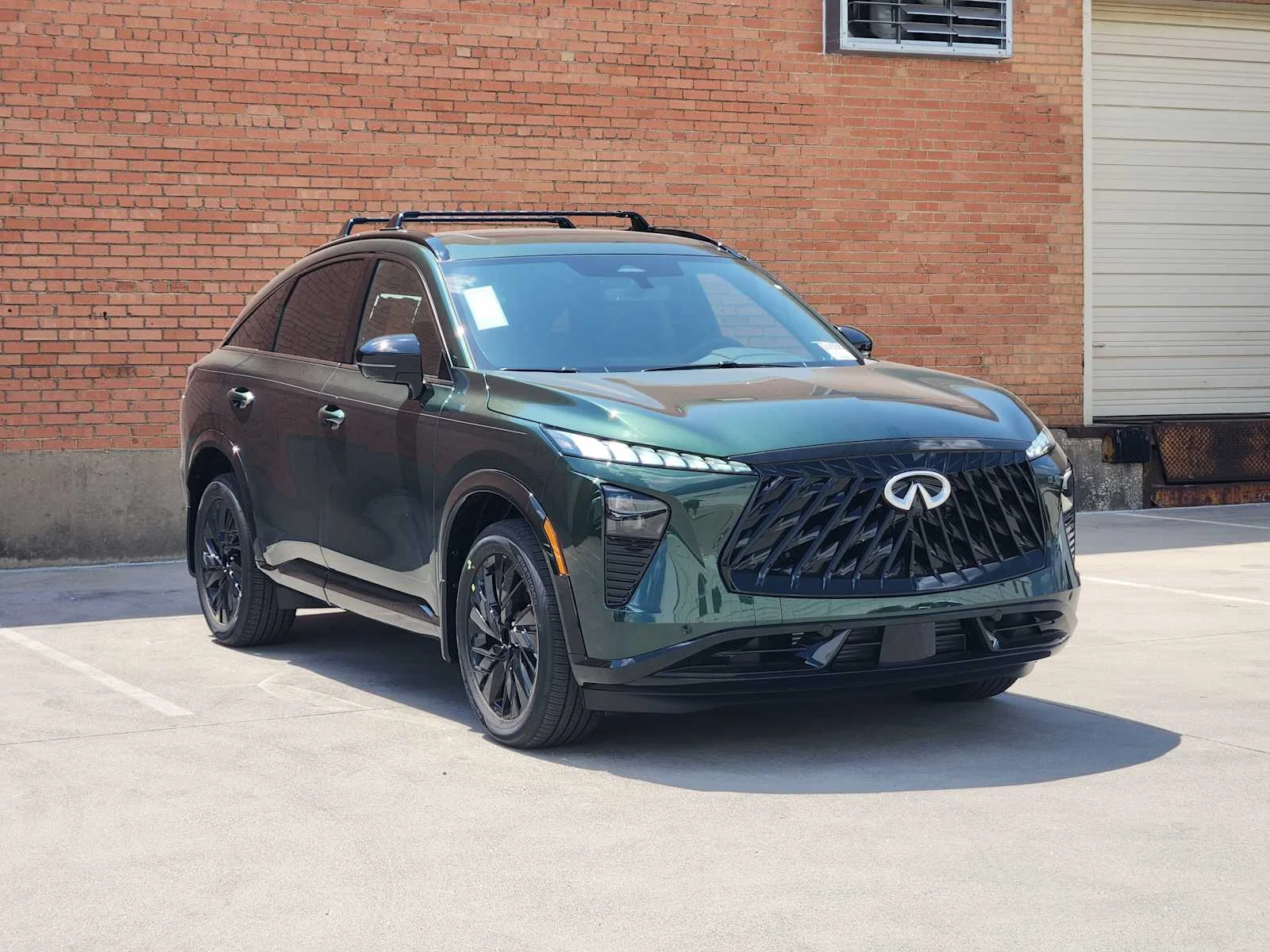 New 2027 DEEP EMERALD INFINITI Sport AWD image 2