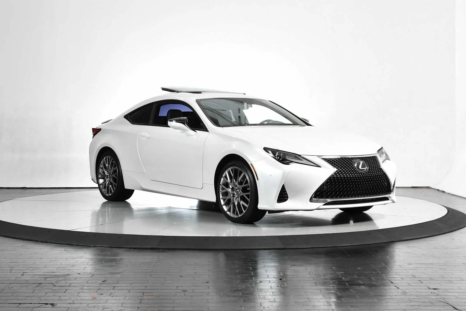 Certified Used 2022 EMINENT WHITE PEARL Lexus  image 9