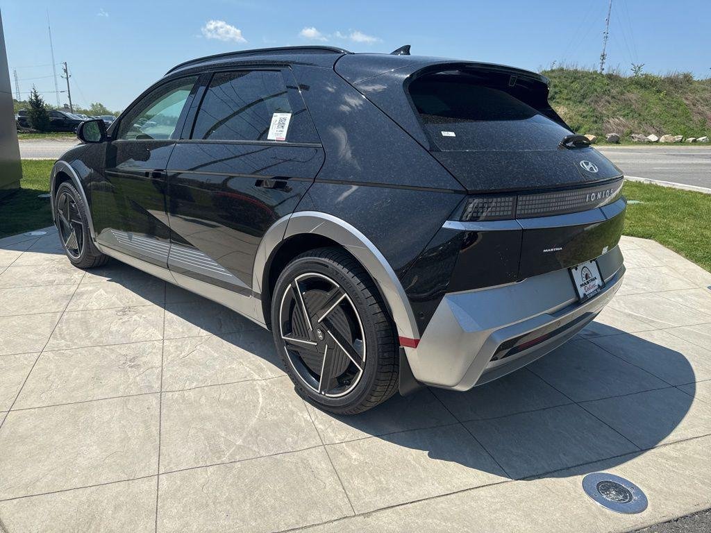 New 2026 Black Hyundai Limited image 5