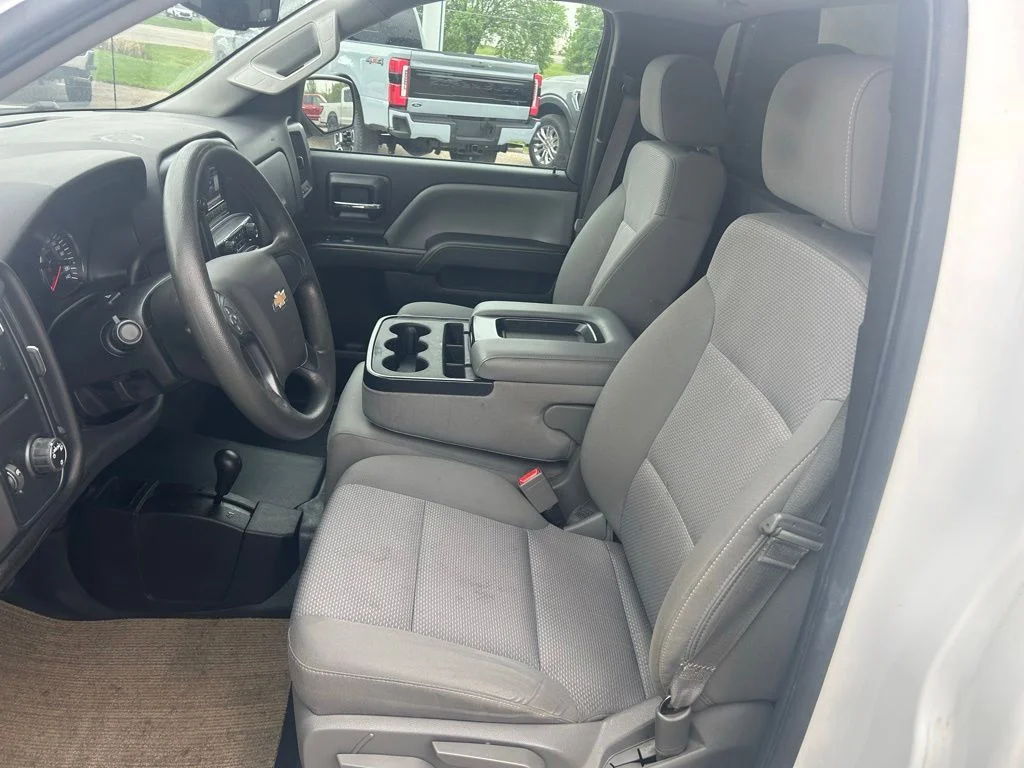 Used 2015 Summit White Chevrolet WT image 10