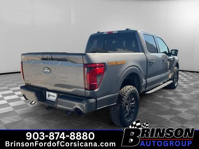 New 2026 Carbonized Gray Metallic Ford Tremor® image 26