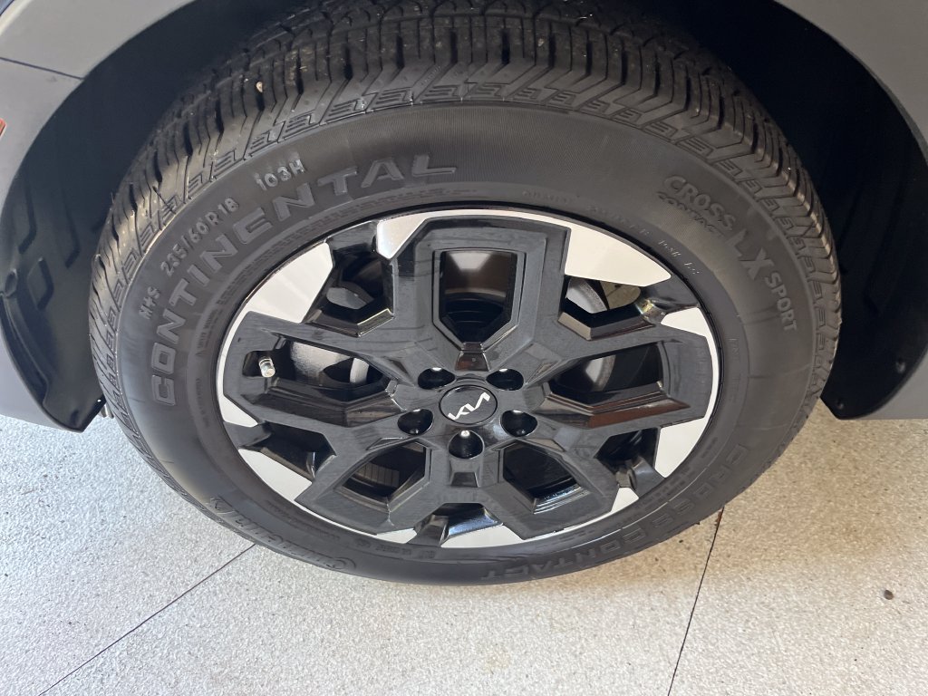 Used 2026 Black Kia S image 10