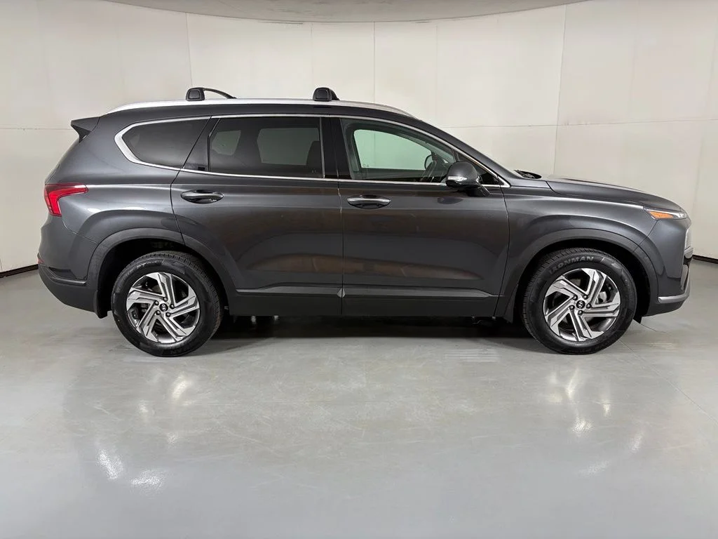 Used 2023 Gray Hyundai SEL image 9