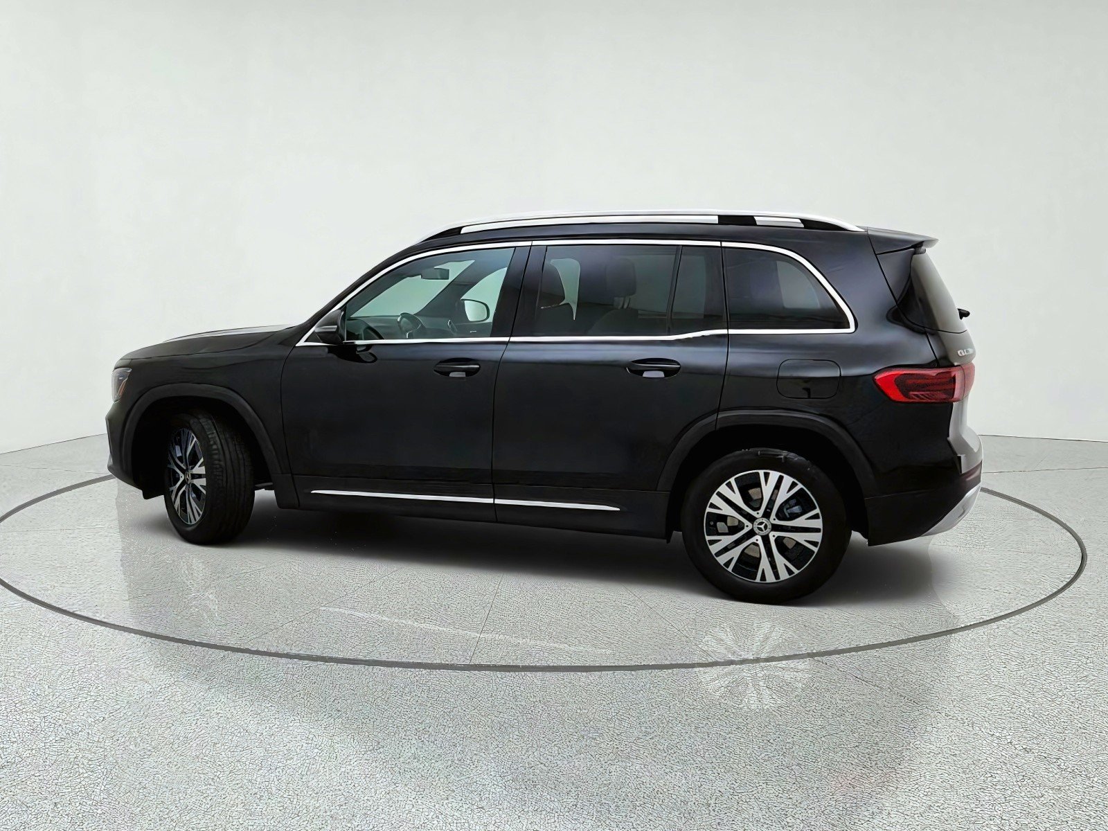 Certified Used 2026 Night Black Mercedes-Benz GLB 250 image 13