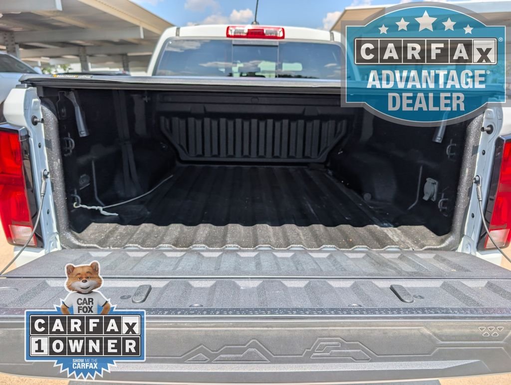 Used 2024 Summit White Chevrolet Z71 image 21