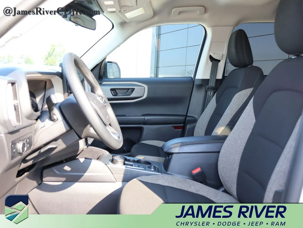 Used 2025 White Ford Big Bend image 22