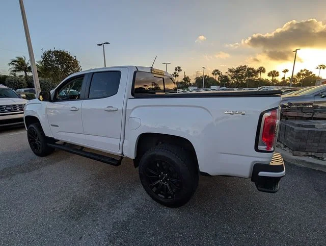 Used 2022 White GMC Elevation image 10