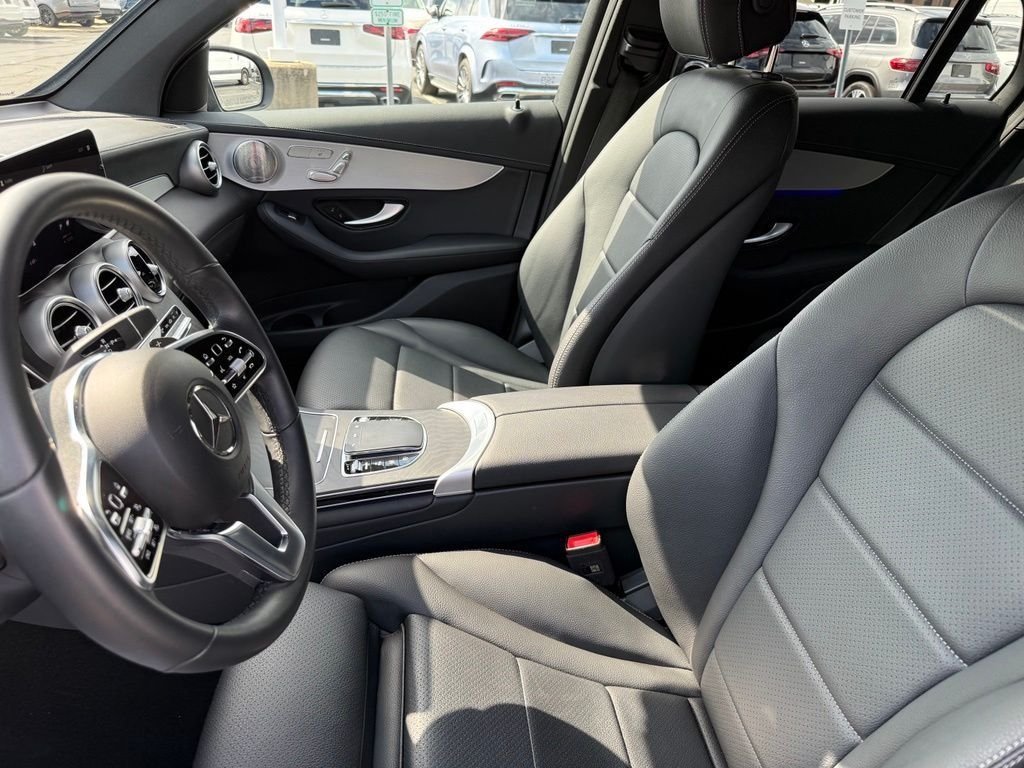 Certified Used 2023  Mercedes-Benz GLC 300 Coupe image 13