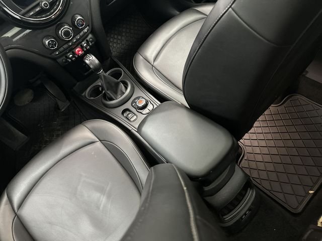 Used 2019 Gray MINI  image 25