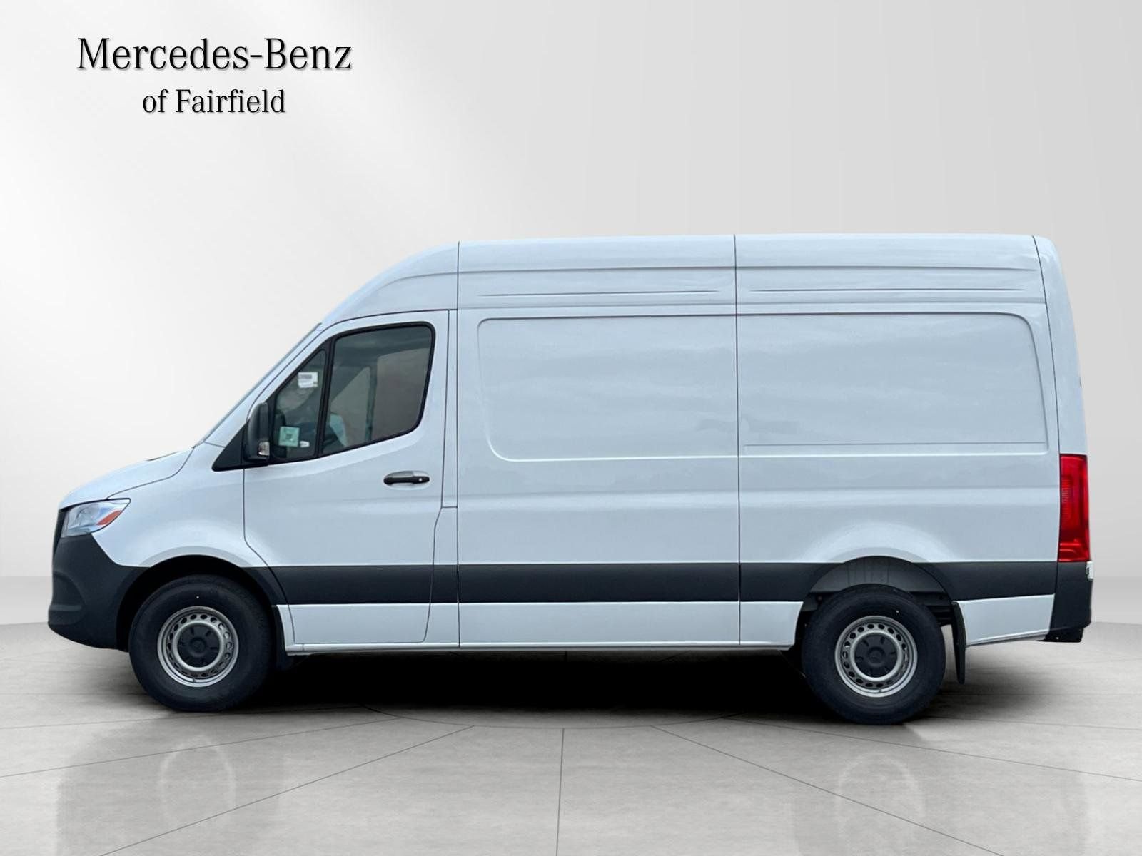 New 2026 Arctic White Mercedes-Benz  image 4