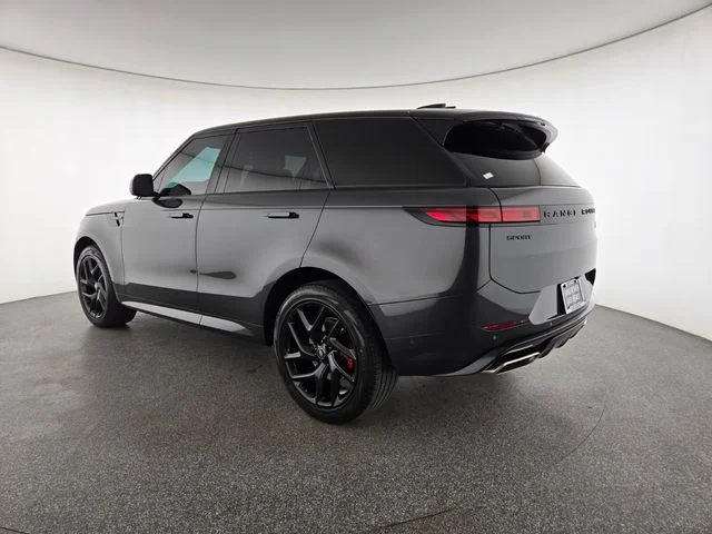 Used 2023 Gray Land Rover SE Dynamic image 16