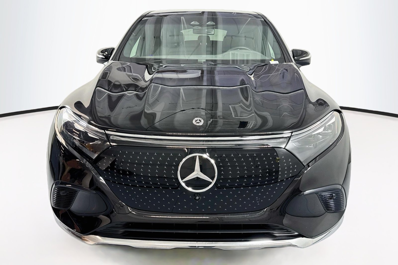 Certified Used 2024 Obsidian Black Metallic Mercedes-Benz EQS 450 image 2