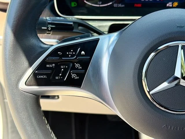 Used 2025 Polar White Mercedes-Benz C 300 image 37