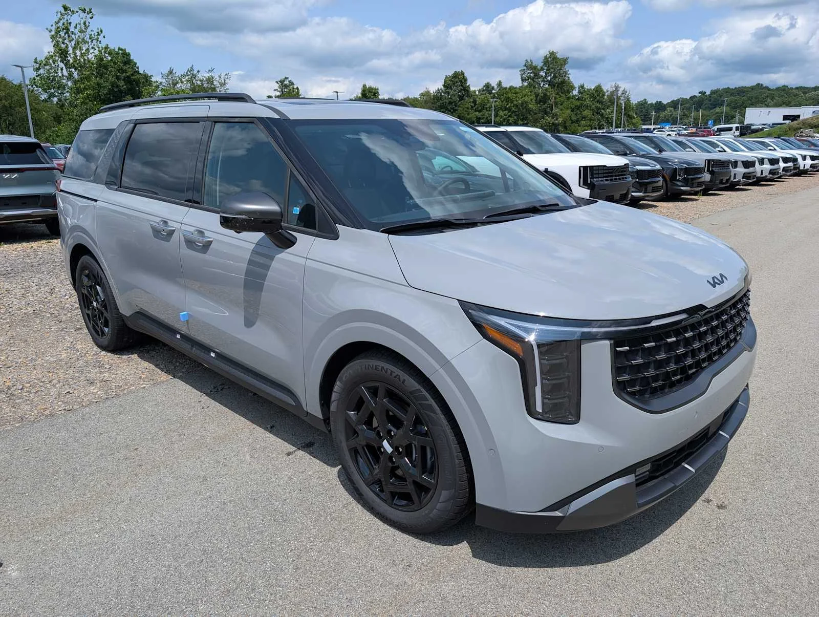 New 2026 Ceramic Silver Kia SX Prestige image 6