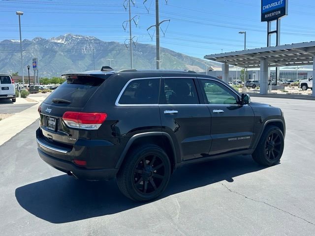 Used 2018 Black Jeep Limited 4x4 image 7