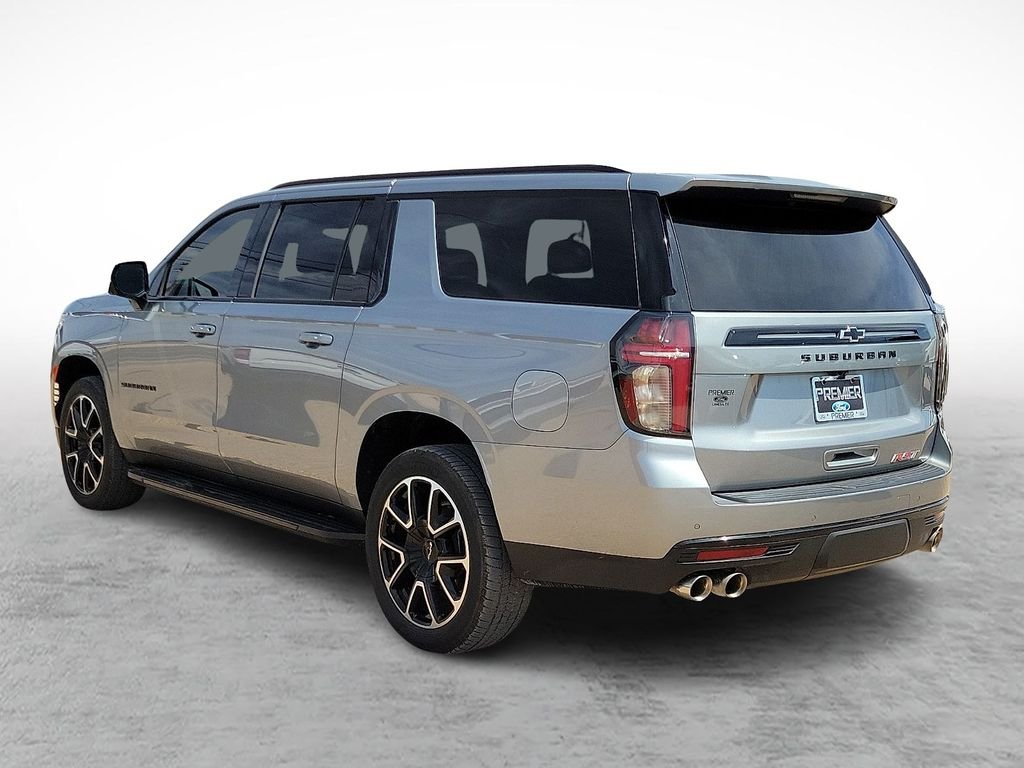 2023 Chevrolet Suburban RST - Photo 7