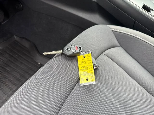 Used 2025 Ice Silver Metallic Subaru Base image 28