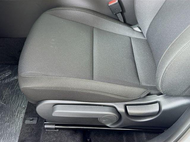 New 2026 White Hyundai SE FWD image 29