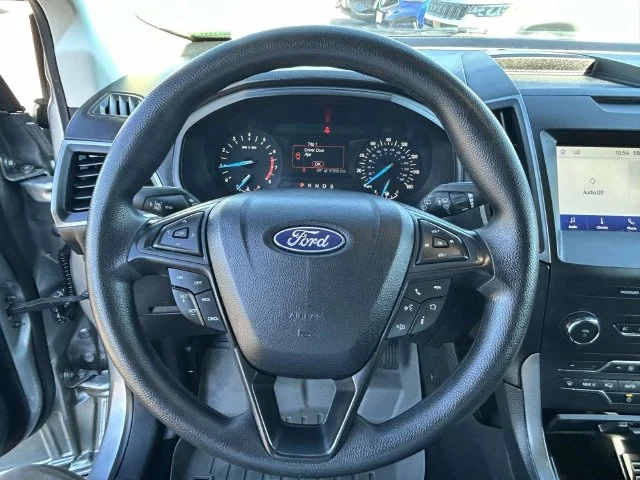 Used 2020 Silver Ford SE image 33