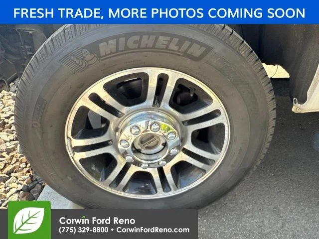 Used 2013 White Platinum Tri-Coat Metallic Ford Platinum image 11