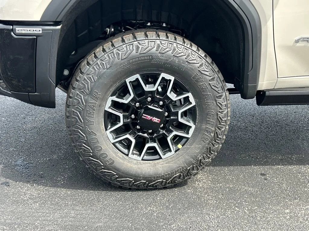 2026 GMC Sierra 2500HD AT4X - Photo 12