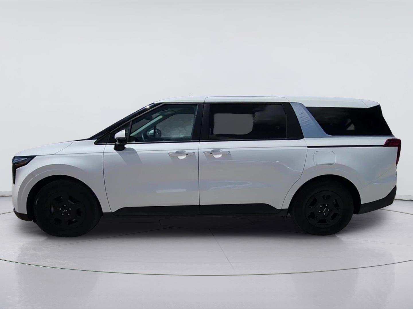 2025 Kia Carnival MPV photo 5 of 33