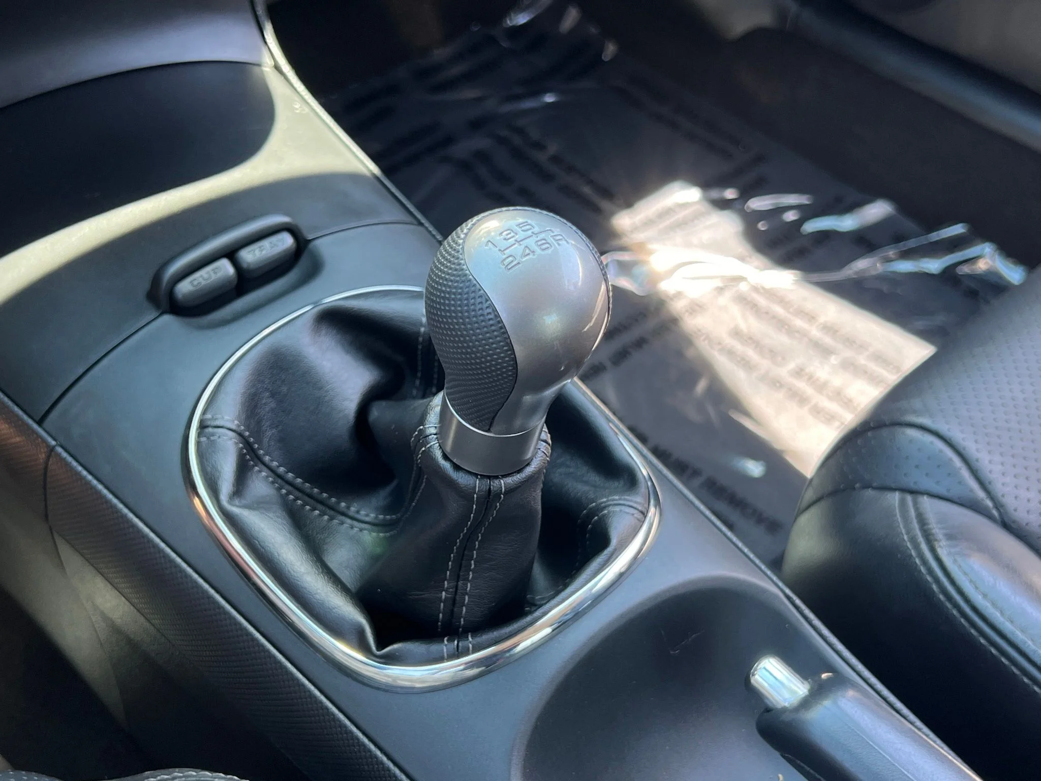 Used 2005  Acura Type S image 18