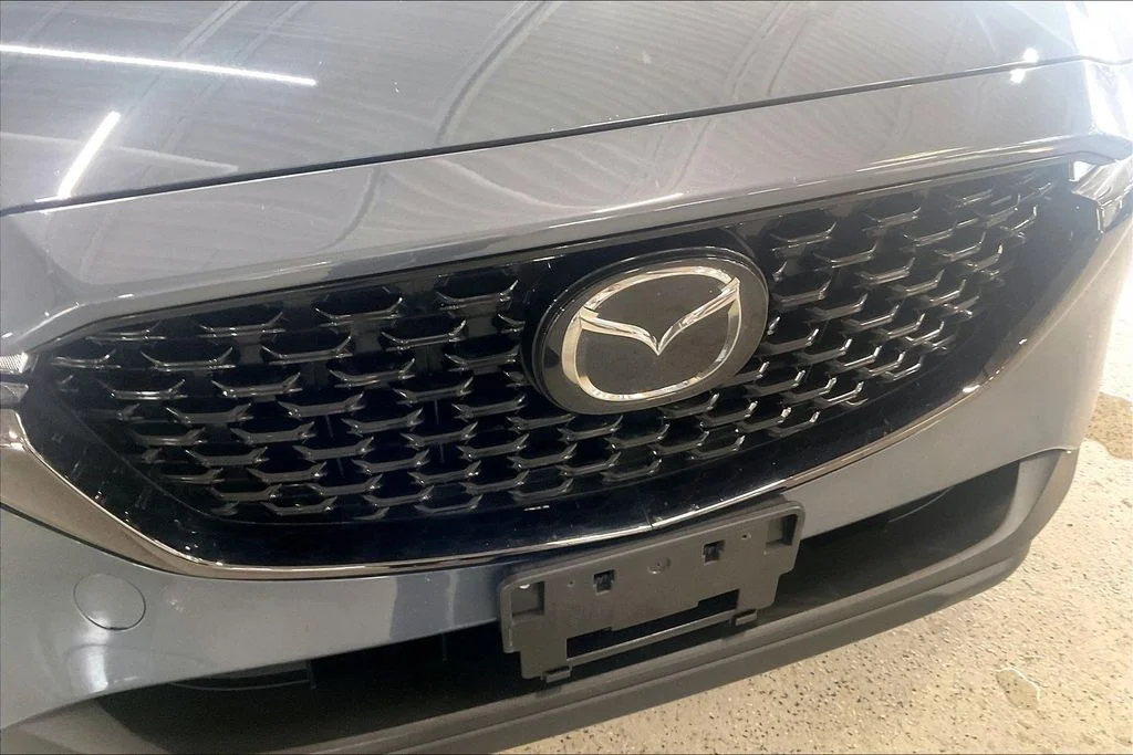 Used 2025 Gray Mazda 2.5 S Carbon Edition image 31