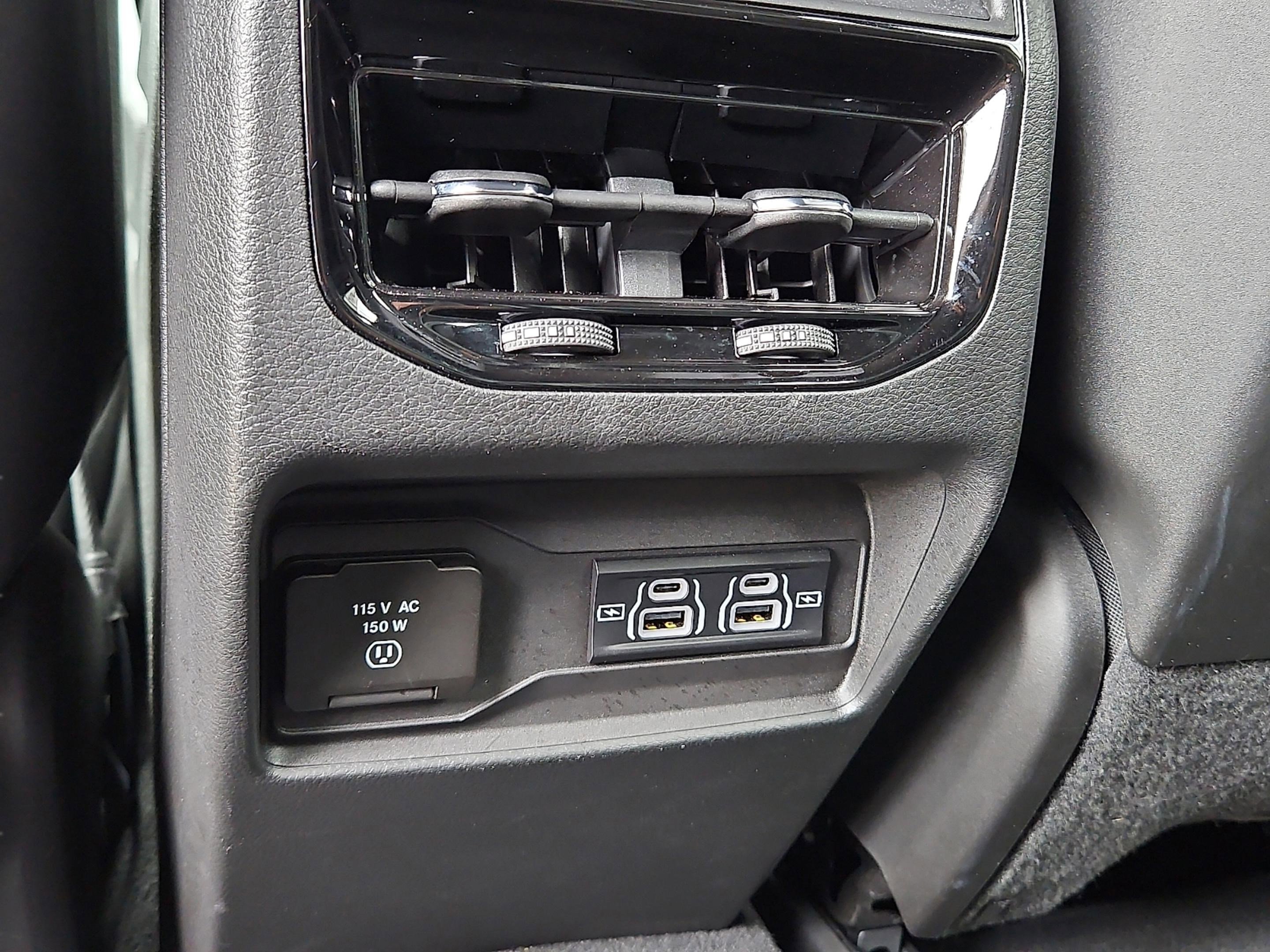 Used 2024 Bright White Clearcoat Jeep Altitude X image 9