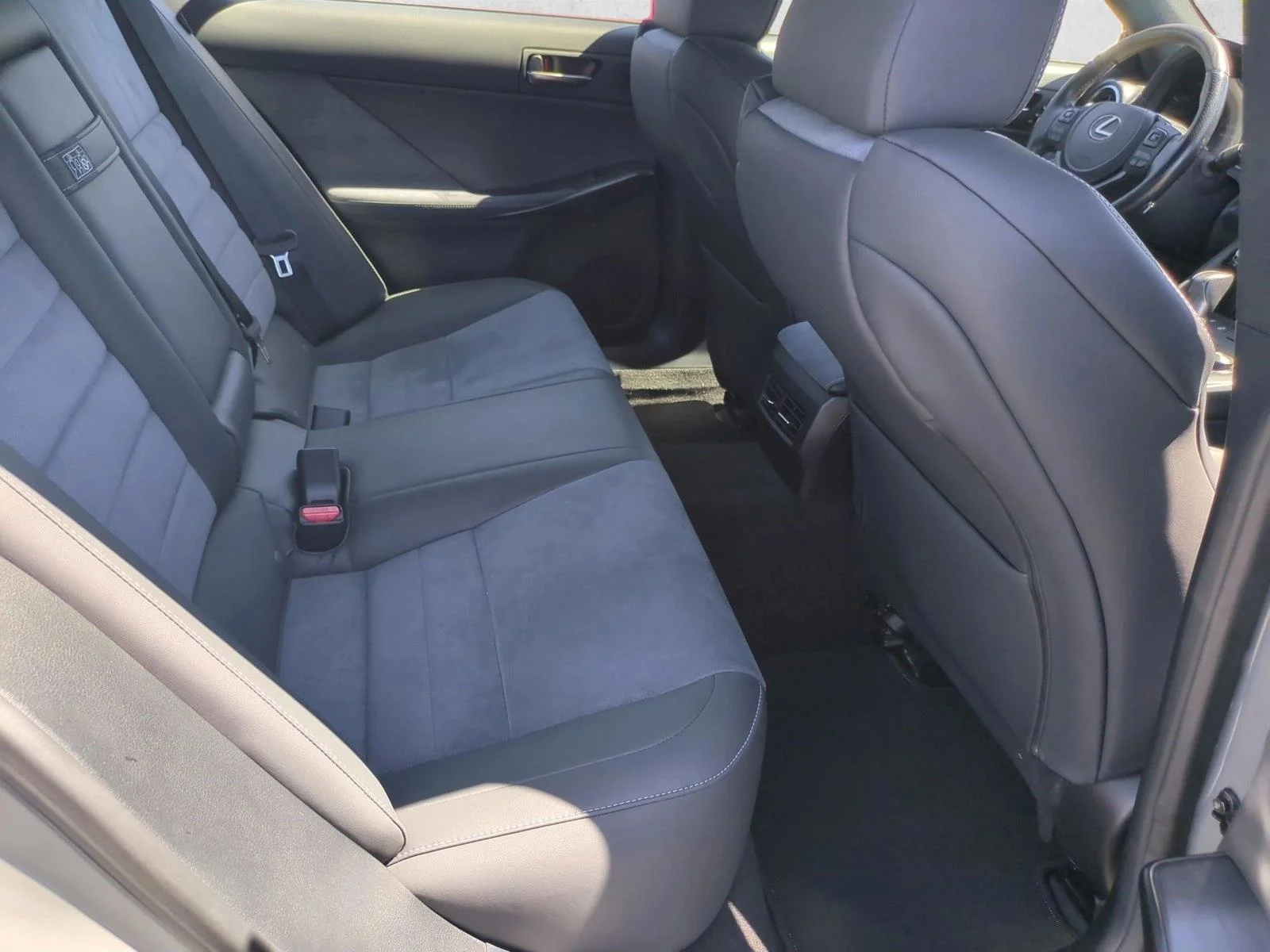 Certified Used 2022 Incognito Lexus IS 500 F SPORT Performance Launch E image 21