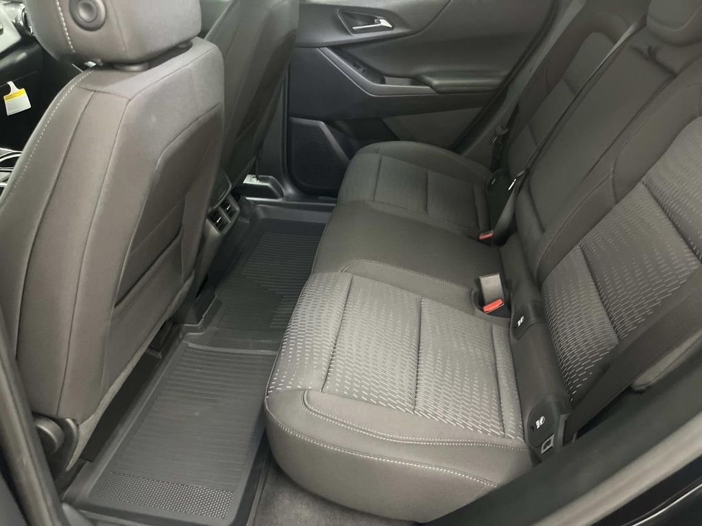 2027 Chevrolet Equinox LT - Photo 12