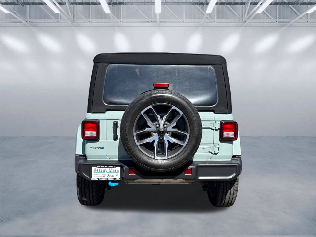 Used 2024 Gray Jeep Sport S 4xe image 5