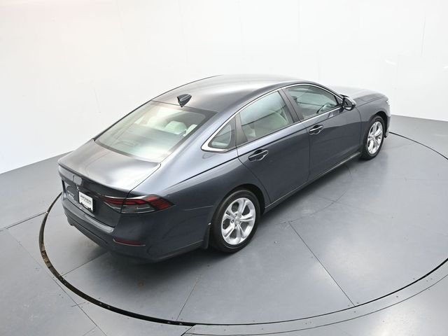 Used 2023 Canyon River Blue Metallic Honda LX image 23