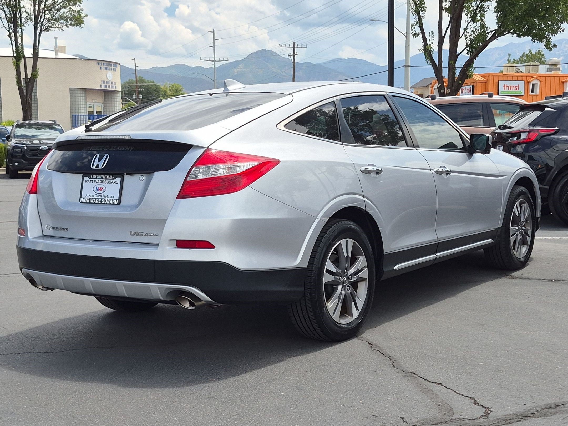 Used 2014 Silver Honda EX-L image 3